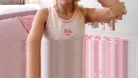 Nanki Teresa online show from March 23, 10:47 pm