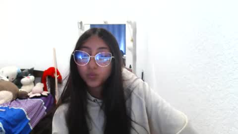 Snapshot of nanilux_1 chatting on September 10, 11:49 pm nanilux_1 online show from September 10, 11:49 pm