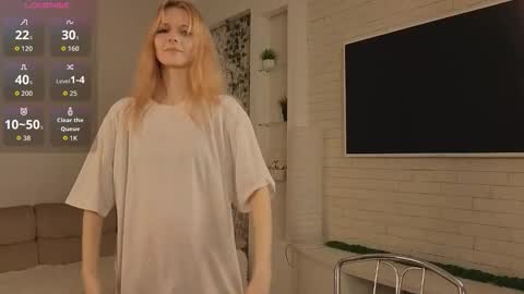 nannetteterrill online show from March 24, 6:07 am