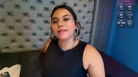 NAOMI online show from March 25, 6:14 pm