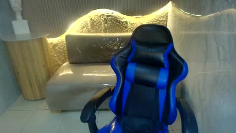 naomi_gold_r online show from February 6, 12:52 pm