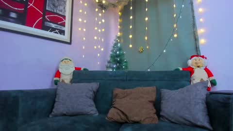 Nahomi Jones online show from December 30, 8:04 pm