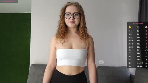 Naomi online show from March 27, 8:20 am