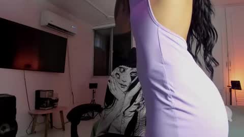 Snapshot of naomibrinks1 chatting on January 13, 2:50 am Heidy online show from January 13, 2:50 am