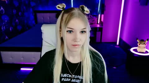 naomihita online show from March 30, 9:32 am