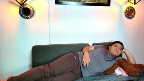 Naomi Campbel online show from January 6, 8:45 pm