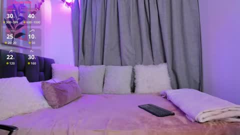 Naomi online show from June 20, 2:14 am