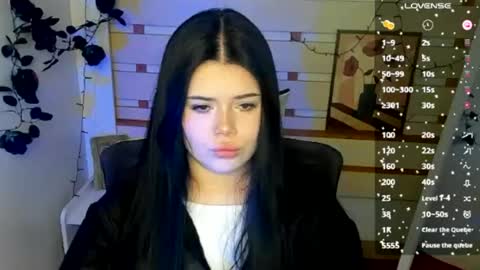 Naomi online show from June 19, 6:51 am