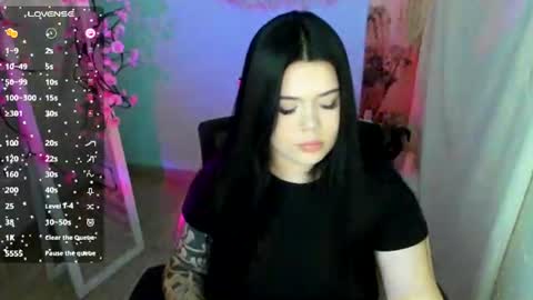 Naomi online show from July 10, 6:50 am