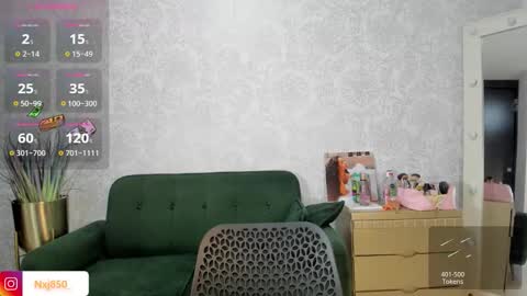 Naomi     online show from October 24, 2:02 pm