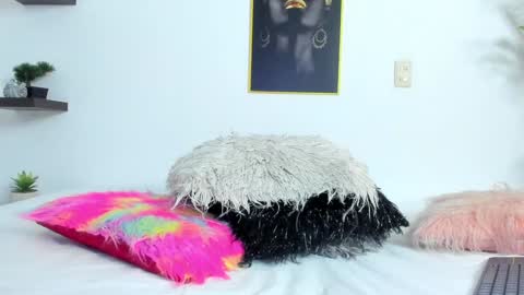 Naomy online show from January 30, 11:11 am