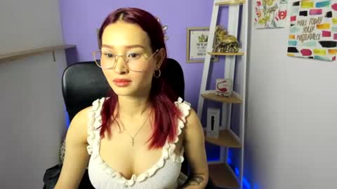 naomy_stanley_ online show from July 7, 3:20 am