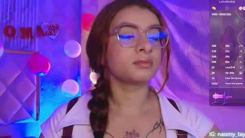 Naomy  online show from February 15, 7:51 am