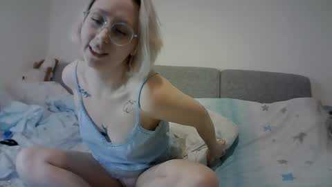 Snapshot of naozuqace chatting on December 14, 6:52 pm NaozuQAce online show from December 14, 6:52 pm