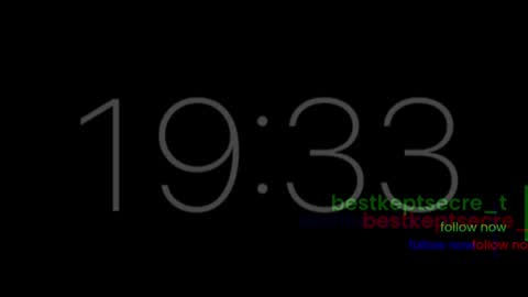 Snapshot of naque15 chatting on April 1, 7:00 pm Michael online show from April 1, 7:00 pm