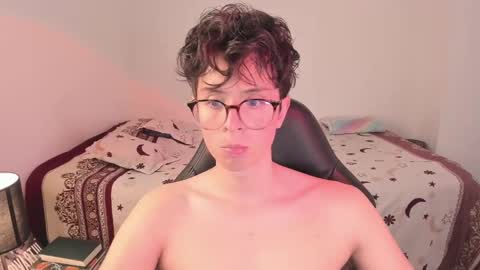 Snapshot of narciso_bronte chatting on February 8, 7:38 pm Narciso online show from February 8, 7:38 pm