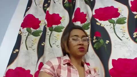 Snapshot of narindra884634 chatting on March 15, 7:25 am narindra884634 online show from March 15, 7:25 am