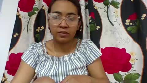 Snapshot of narindra884634 chatting on March 30, 5:19 am narindra884634 online show from March 30, 5:19 am