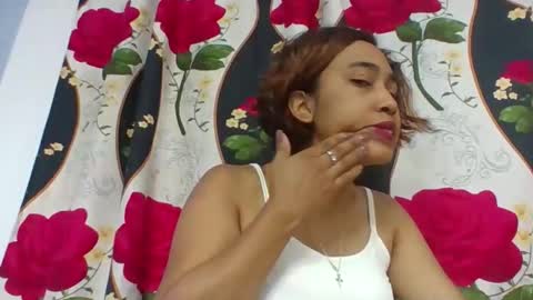 Snapshot of narindra884634 chatting on April 4, 5:38 am narindra884634 online show from April 4, 5:38 am