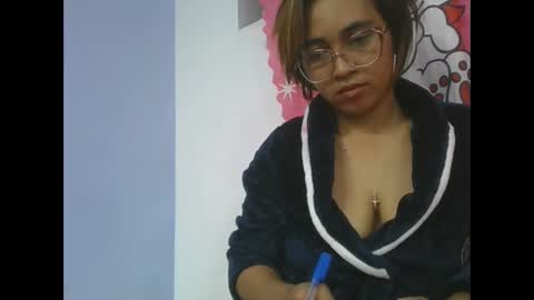 narindra884634 online show from May 6, 6:46 pm
