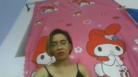 narindra884634 online show from May 15, 7:26 am