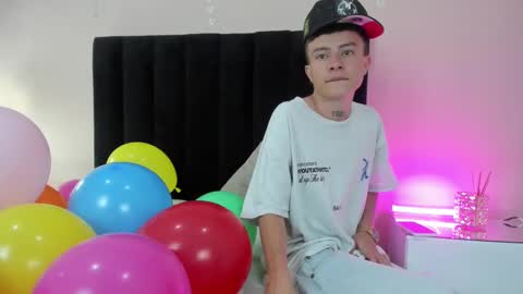 Nascary Fox online show from September 25, 8:12 pm