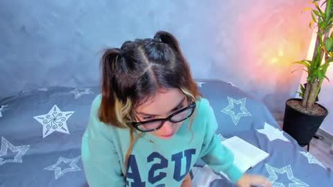 Nashly Fontana online show from March 26, 3:34 am