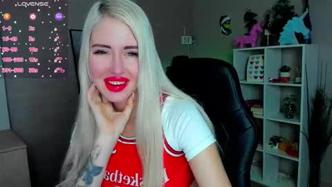 Snapshot of nastasya_cute chatting on January 14, 2:28 am Nastya online show from January 14, 2:28 am