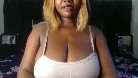 Amanda online show from November 18, 10:41 am