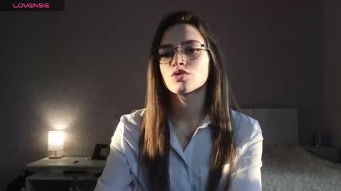 Snapshot of nastiixx chatting on February 10, 6:17 am Anastasia online show from February 10, 6:17 am