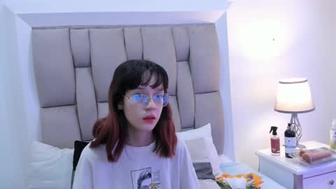 Snapshot of nastya_fantasy chatting on December 2, 7:27 pm Nastya online show from December 2, 7:27 pm