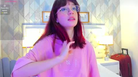 Snapshot of nastya_fantasy chatting on February 22, 7:14 pm Nastya online show from February 22, 7:14 pm