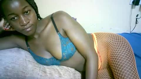 Marie online show from November 5, 4:45 am