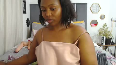 Olwemihla Brown online show from December 16, 11:18 pm