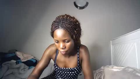 nastydorris online show from October 8, 7:00 pm