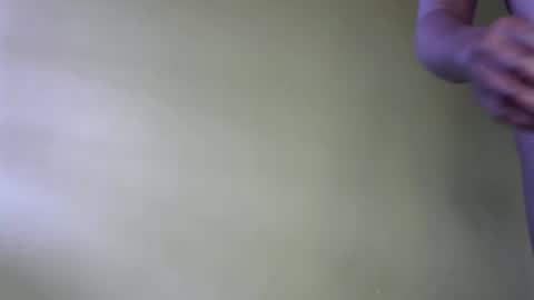 mysterious girl online show from March 28, 12:27 pm