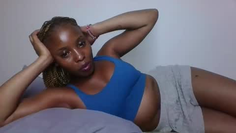 nastyivy1 online show from May 13, 8:27 pm