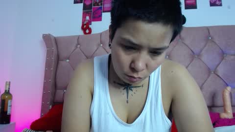 Snapshot of nat_evans8 chatting on March 5, 4:19 am nat_evans8 online show from March 5, 4:19 am