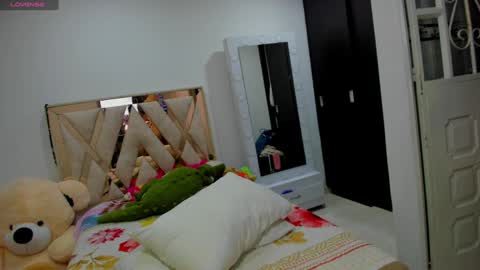 Snapshot of nata_rosse chatting on December 13, 12:31 am Natalia online show from December 13, 12:31 am