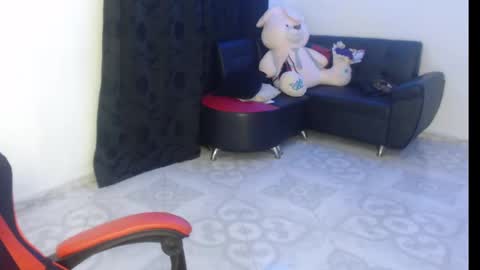 Snapshot of natachaprinss22 chatting on February 1, 3:41 am Nata Ramirez online show from February 1, 3:41 am