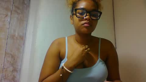 natachazz online show from March 30, 8:04 am