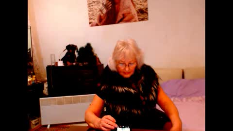 natali online show from December 6, 5:42 am