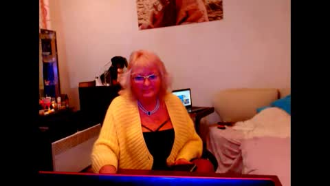natali online show from March 2, 8:07 pm