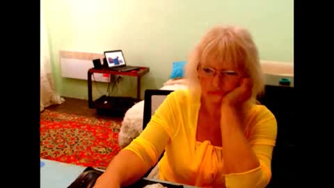 natali online show from September 15, 9:09 am