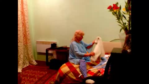 natali online show from April 25, 7:11 pm