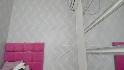 Snapshot of natalia_aguirre chatting on December 29, 12:34 pm Naty online show from December 29, 12:34 pm