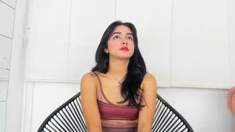 Snapshot of natalia_aguirre chatting on February 13, 12:43 pm Naty online show from February 13, 12:43 pm