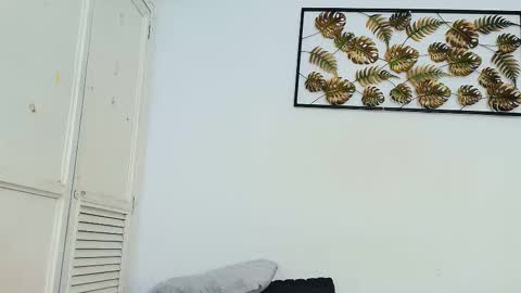 Snapshot of natalia_aguirre chatting on September 14, 12:15 pm Naty online show from September 14, 12:15 pm