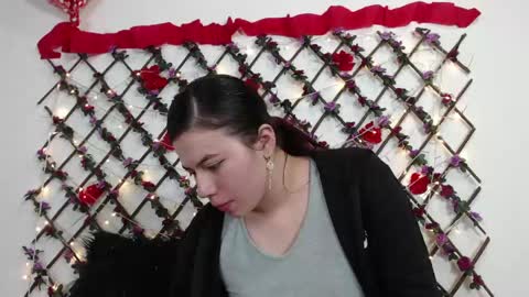 Natalia Walker online show from April 17, 5:38 pm