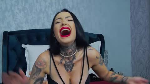Natalia Cristal online show from December 2, 6:41 am